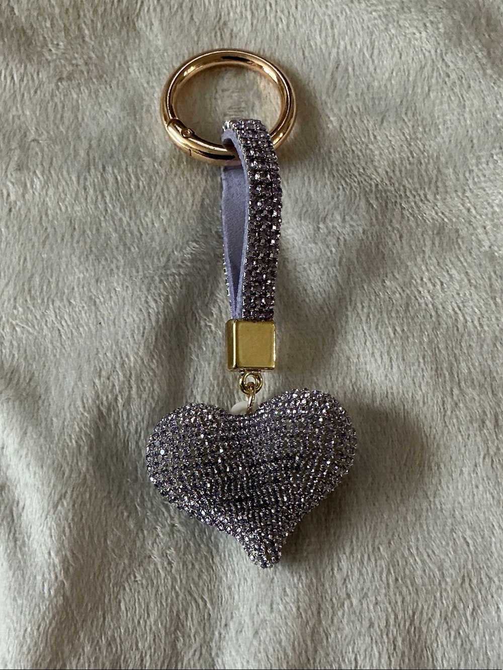 Crystal Lavender Heart Keychain Bag Charm. This is absolutely stunning 🤩